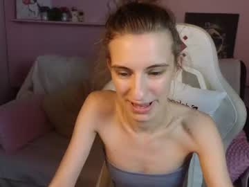 _ash_leyy_