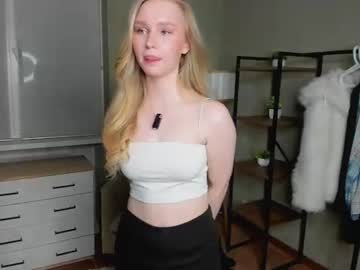 _honeypeachy_