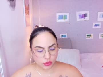 curvy_sexyvalen