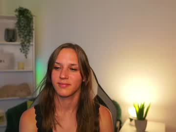 kelly_cutie18