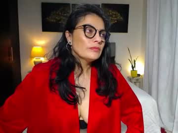 lust_mom