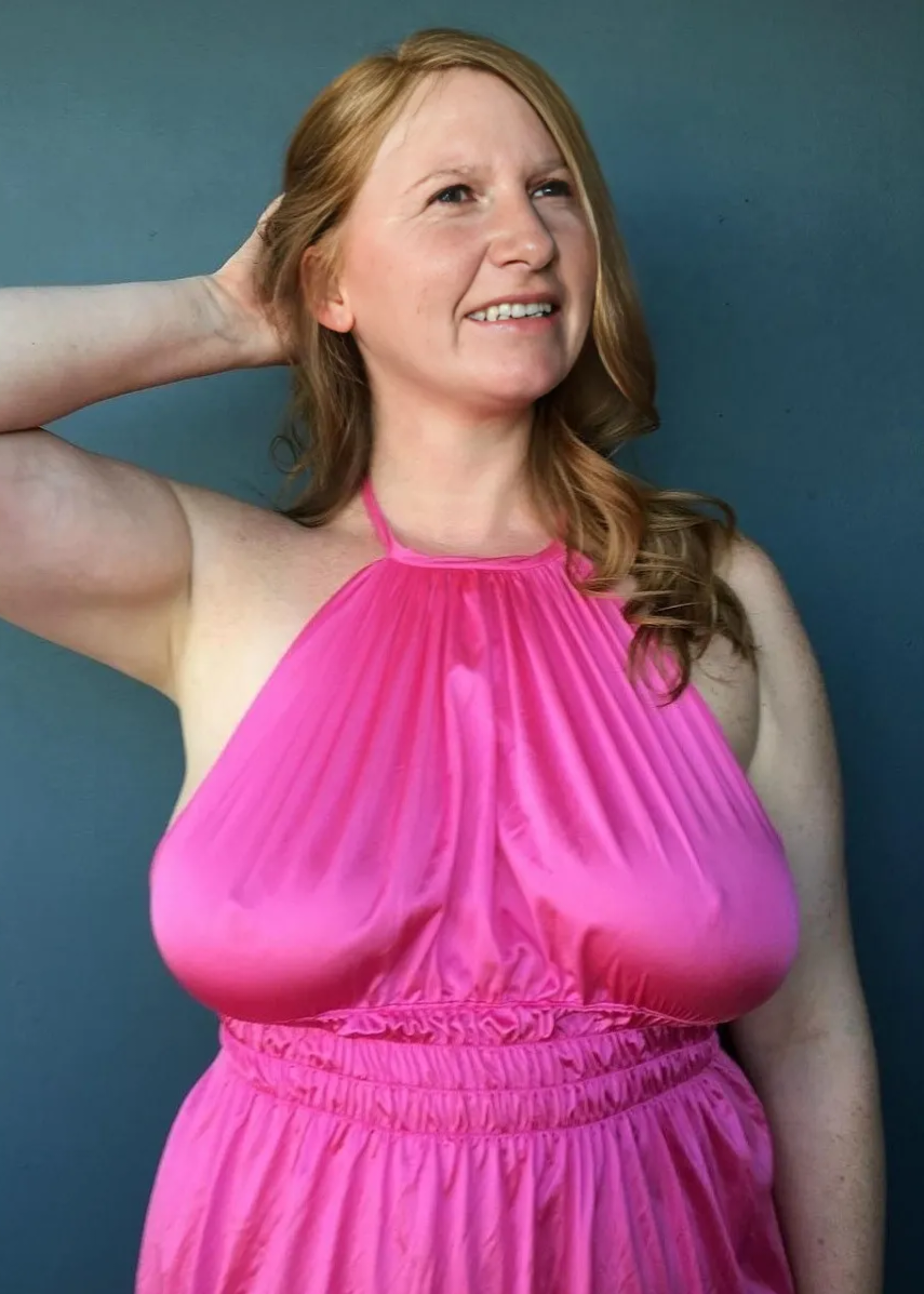 Amateur Thick Mature BBW Wives — 20