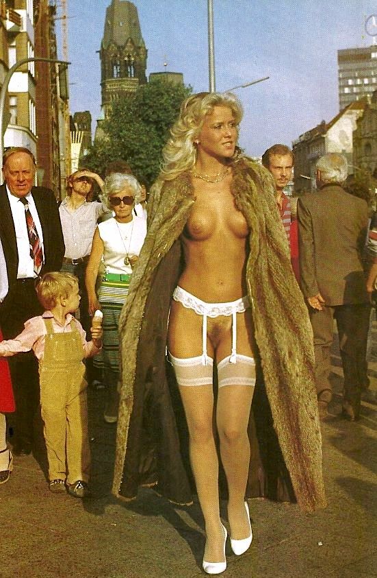Nude in public — 8