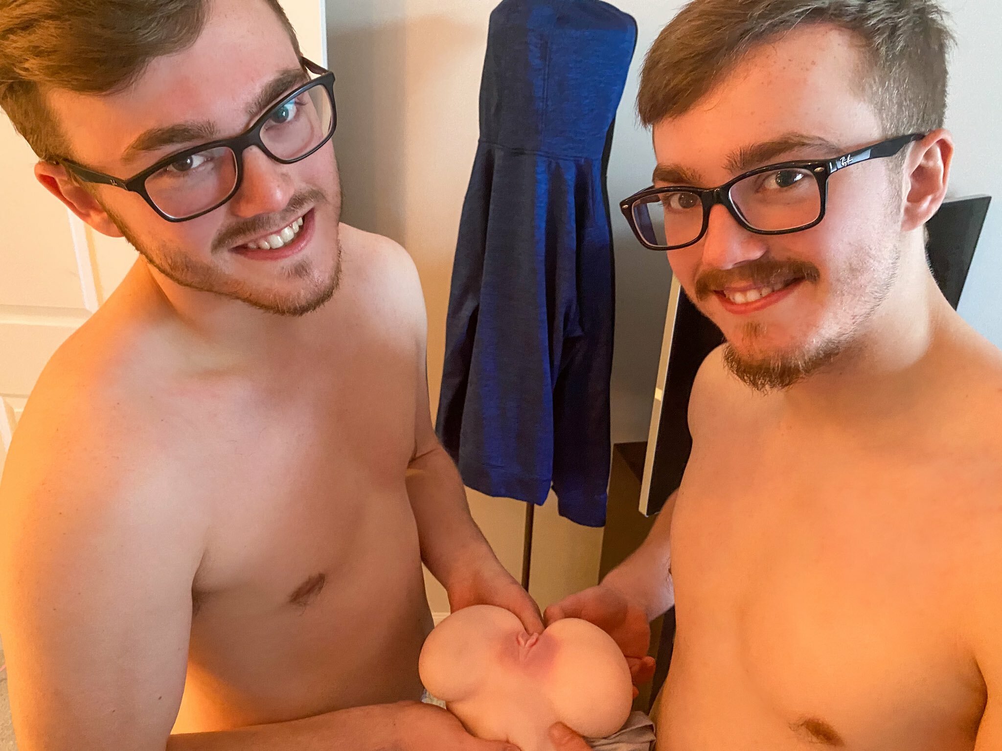 JOEY AND JAMES (TWINS) — 22