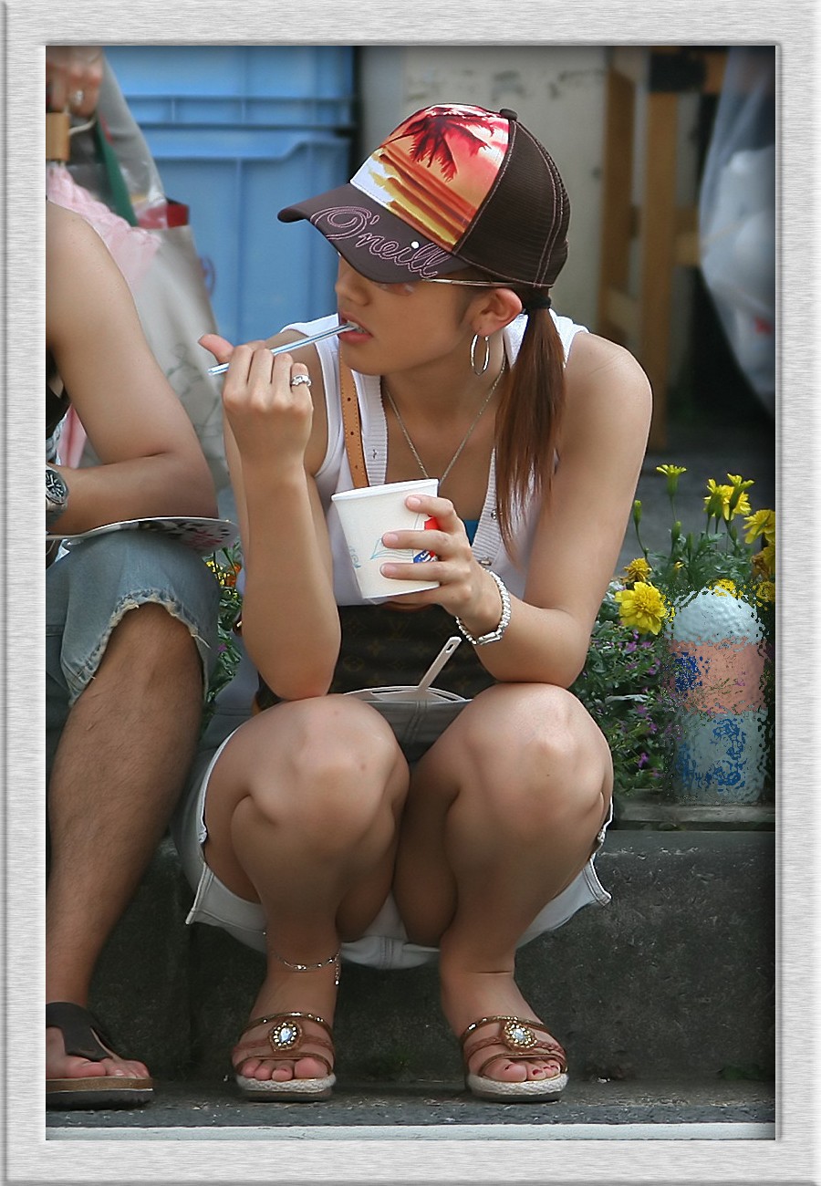 Asian Up Skirt — 11