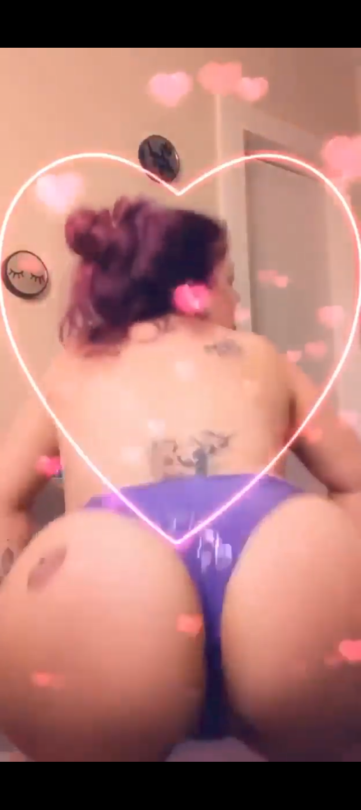 Thick chubby tattooed pawg shaking her fat ass — 6